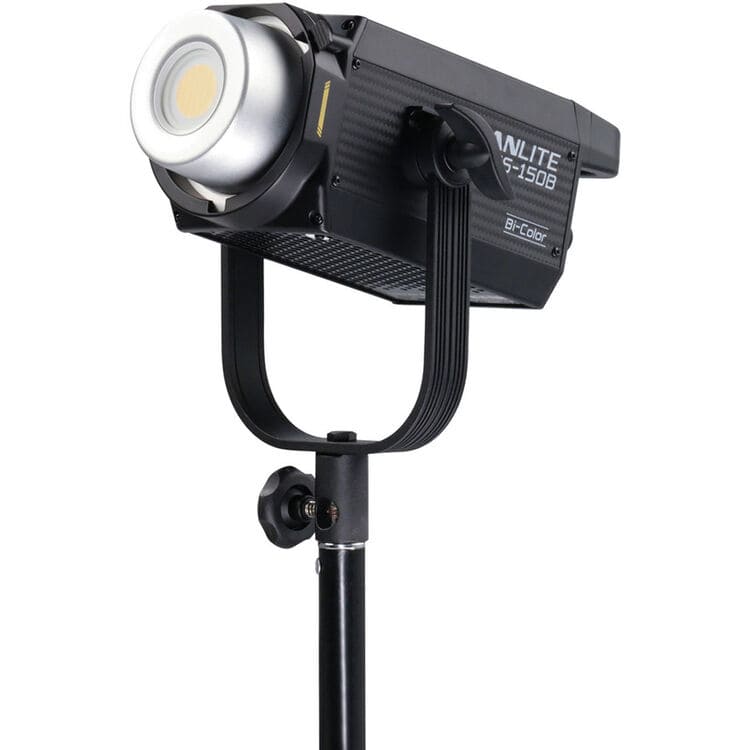 NANLITE FS-150B LEDスポットライト Nanlite FS-150B LED Bi-color Spot Light – INDIA CINE LIGHT CORPORATION