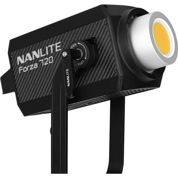 Nanlite Forza 720 LED Spot light