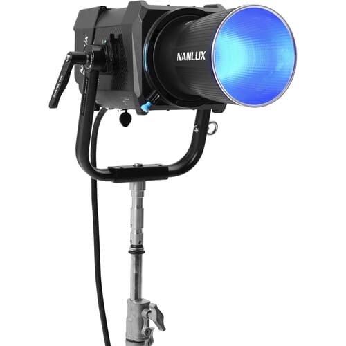 NANLUX Evoke 900C Spot Light with Trolley Case