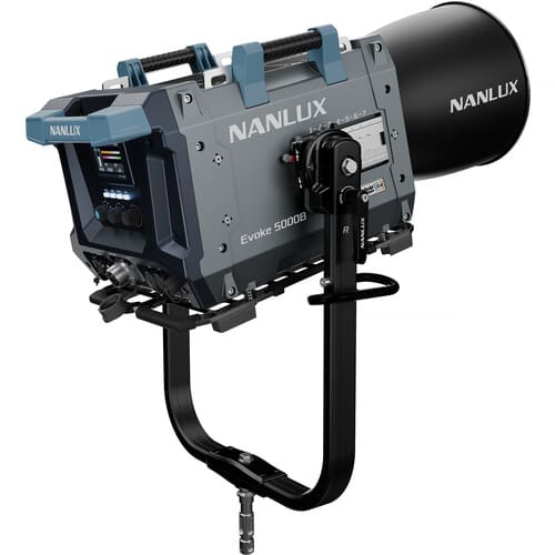 NANLUX Evoke 5000B LED Bi-color Spot Light with Flight Case
