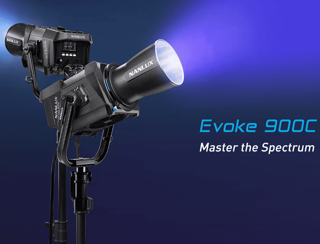 NANLUX Evoke 900C Spot Light with Trolley Case